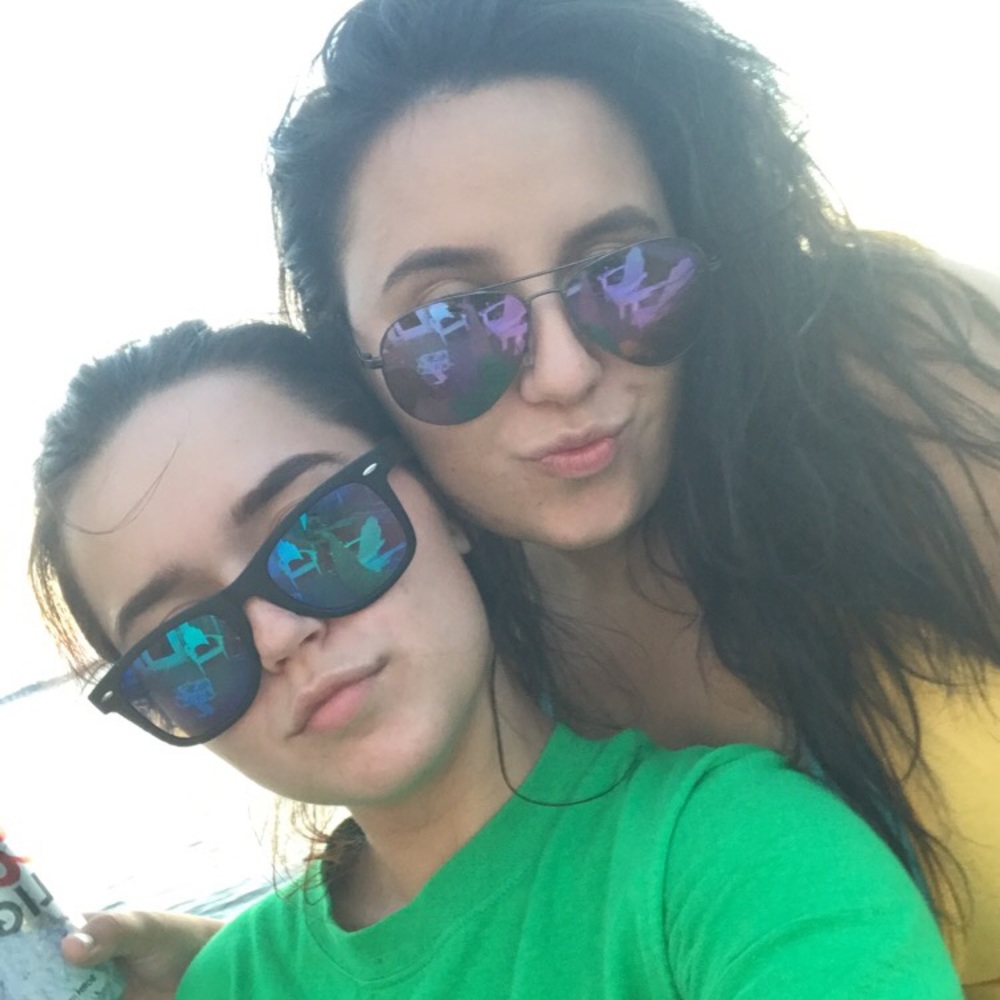 Meet your Posher, Emily